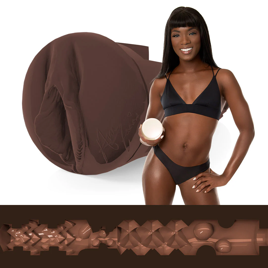 Ana Foxxx - Image 12