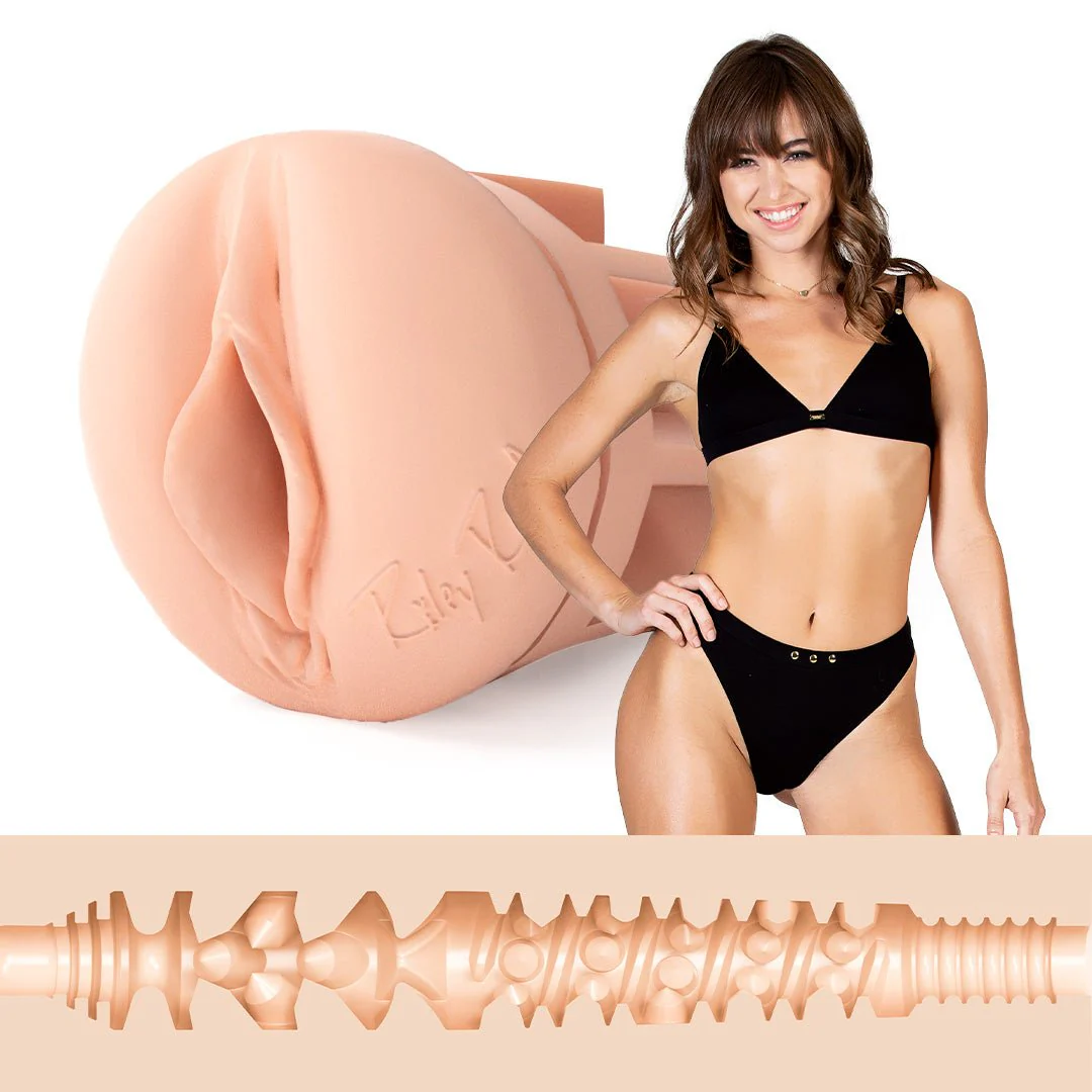 Riley Reid - Image 13